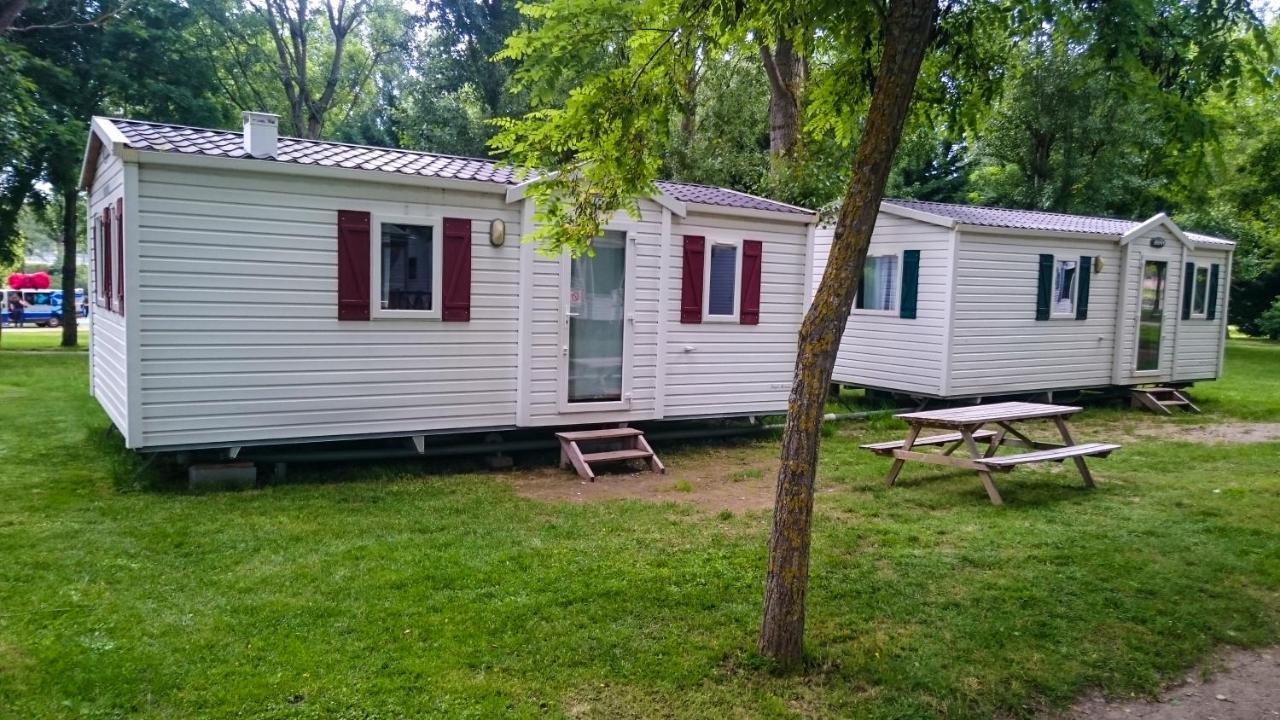 Camping Larribal Millau Extérieur photo